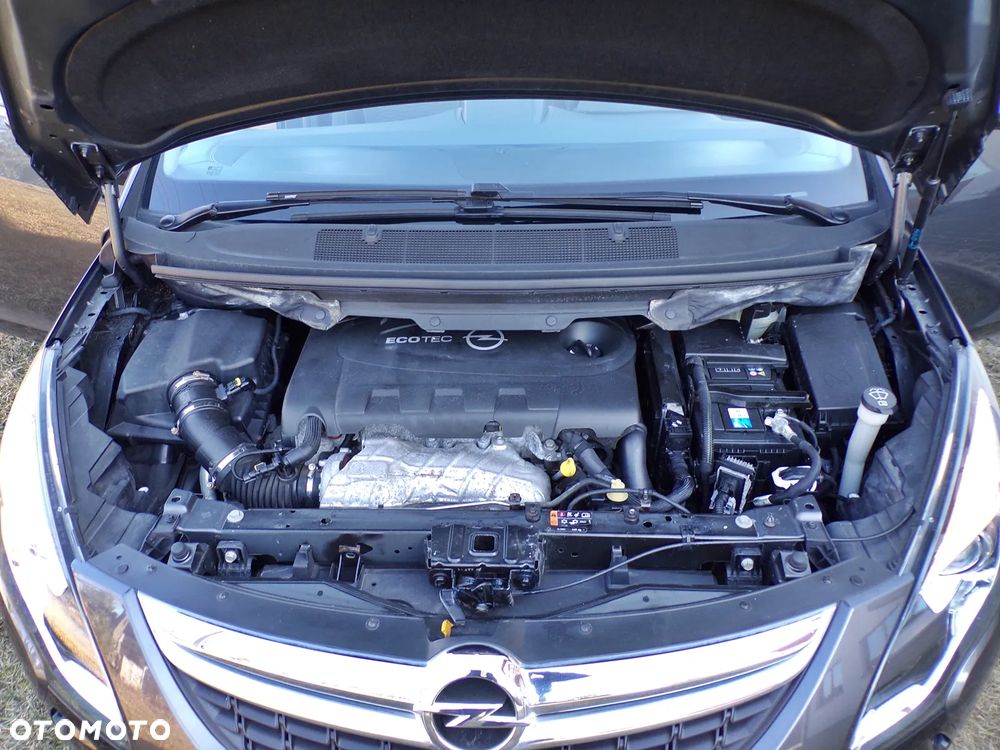 Opel Zafira Tourer 2.0 CDTI Edition - 29