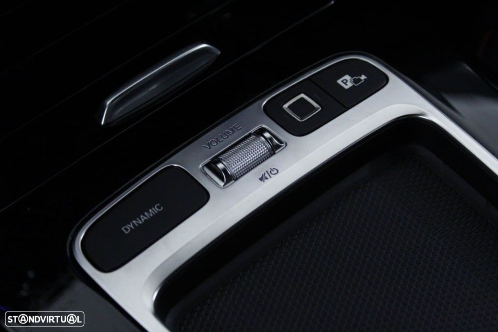 Mercedes-Benz A 200 Standard - 32