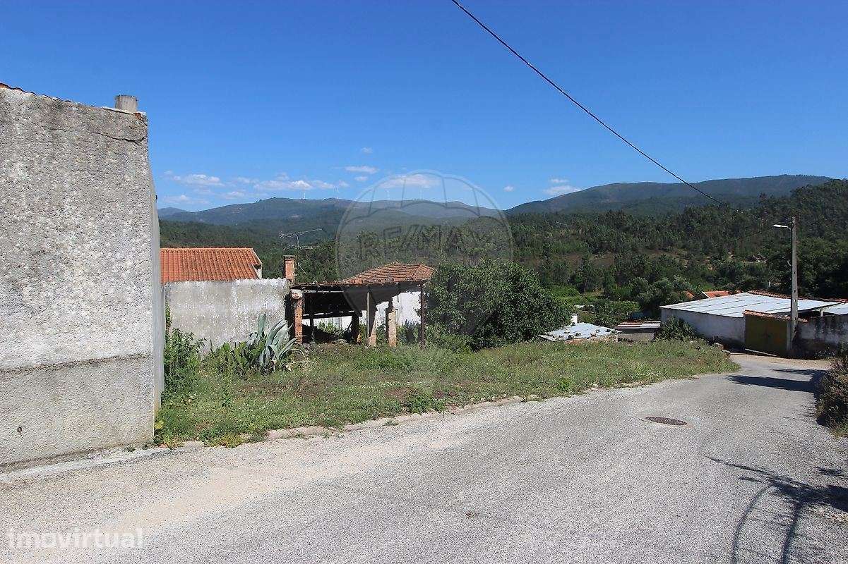 Moradia T4 para reabilitar à venda em Casal do Frade - Pombeiro da ... - Grande imagem: 3/21
