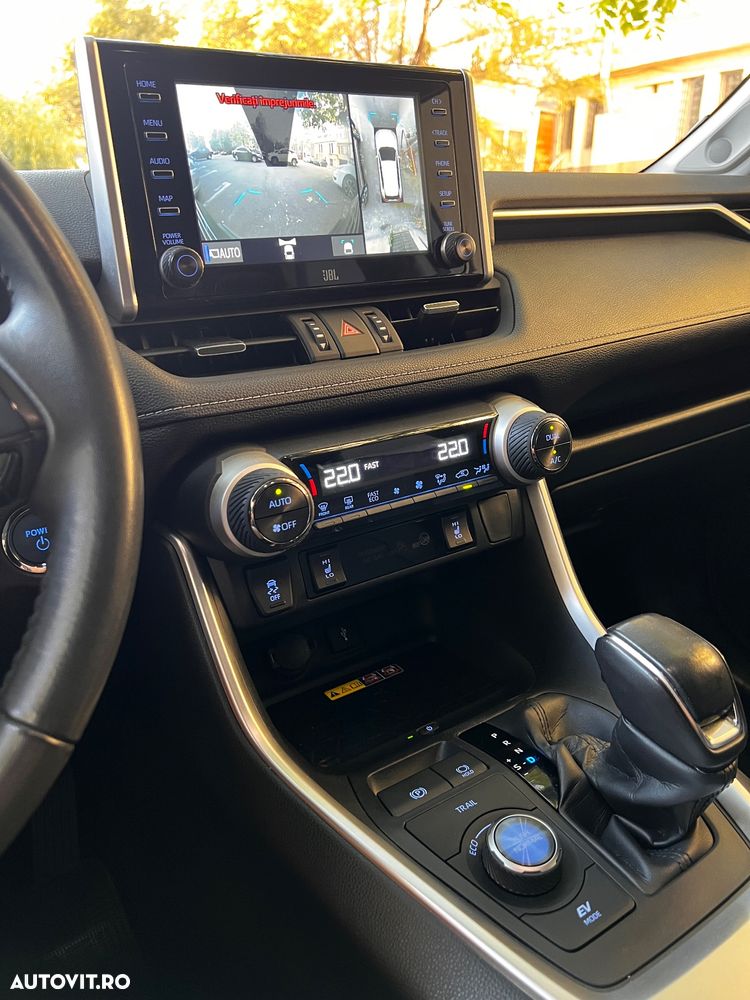Toyota RAV4 2.5 Hybrid VVT-iE 4x4 Luxury - 26