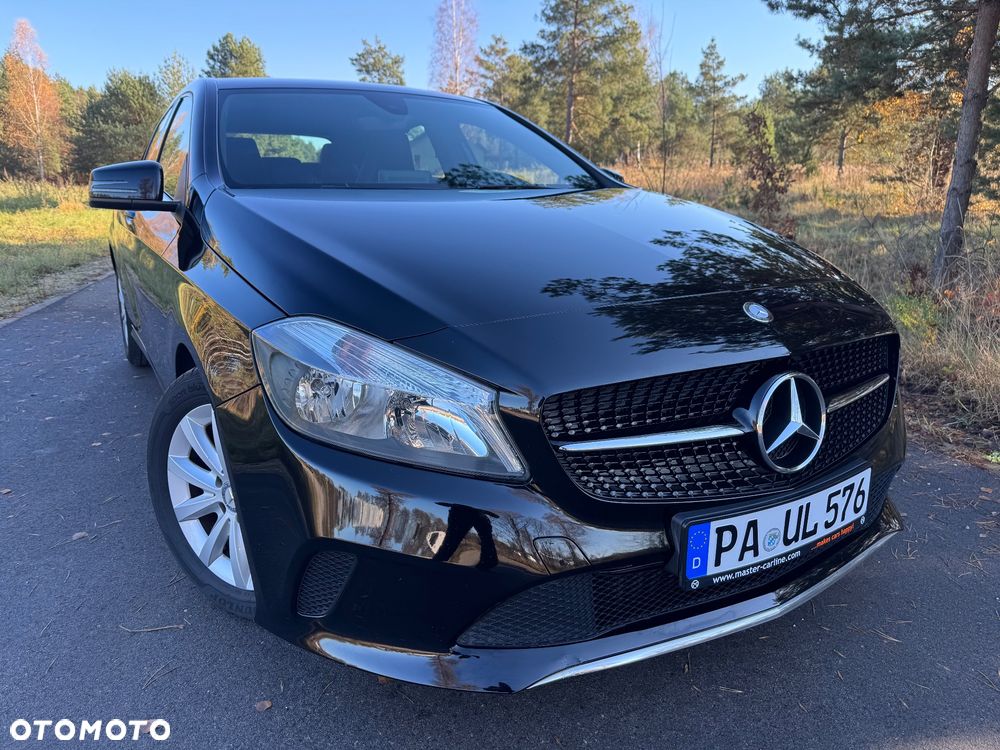 Mercedes-Benz Klasa A 180 BlueEFFICIENCY Edition Style - 3