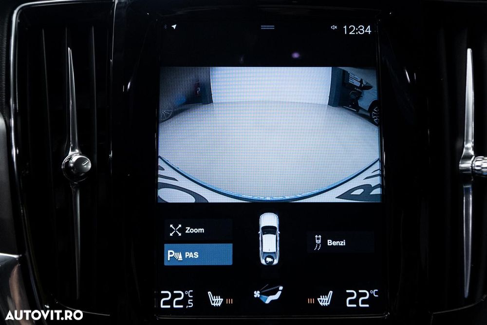 Volvo S90 D4 Geartronic Momentum Pro - 31