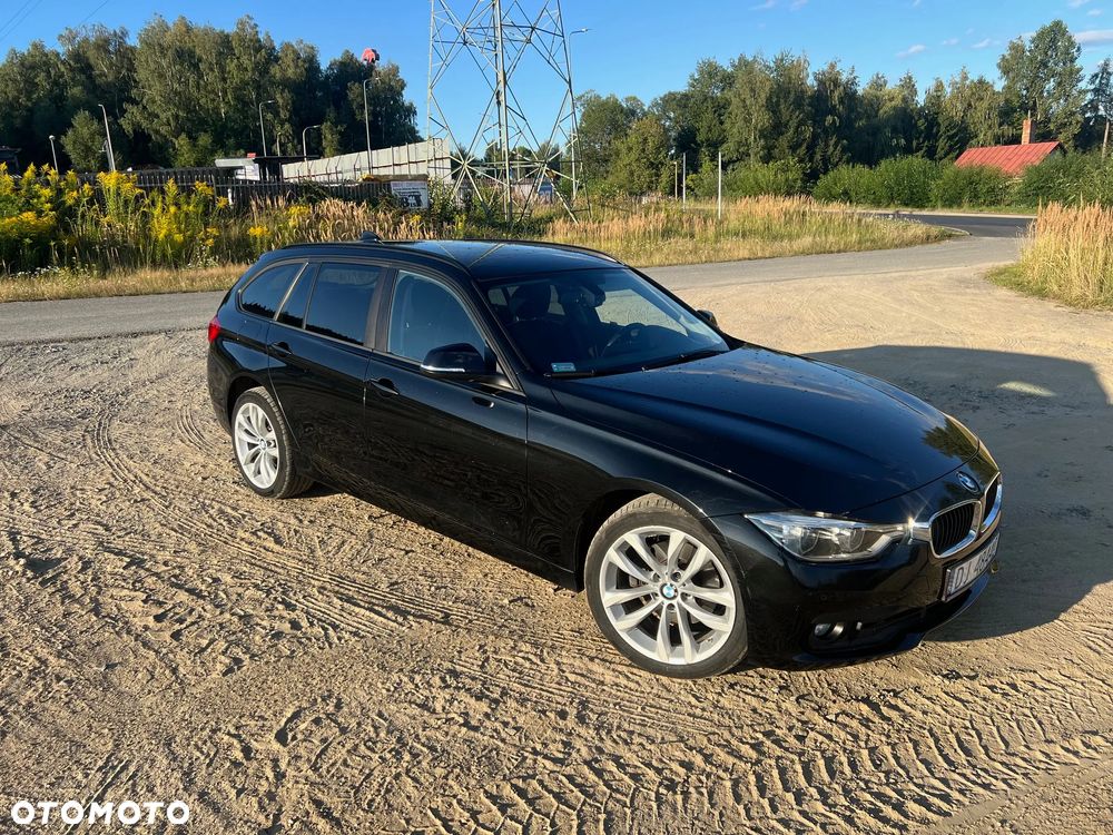 BMW Seria 3 320d Touring - 5