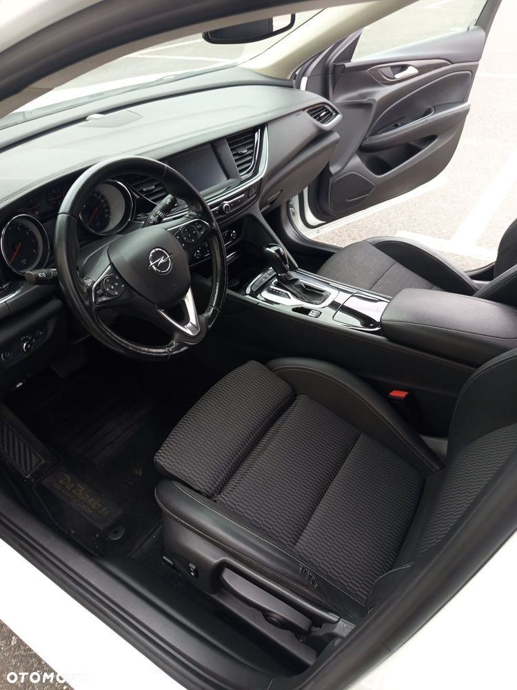 Opel Insignia 2.0 T Business Edition S&S - 9