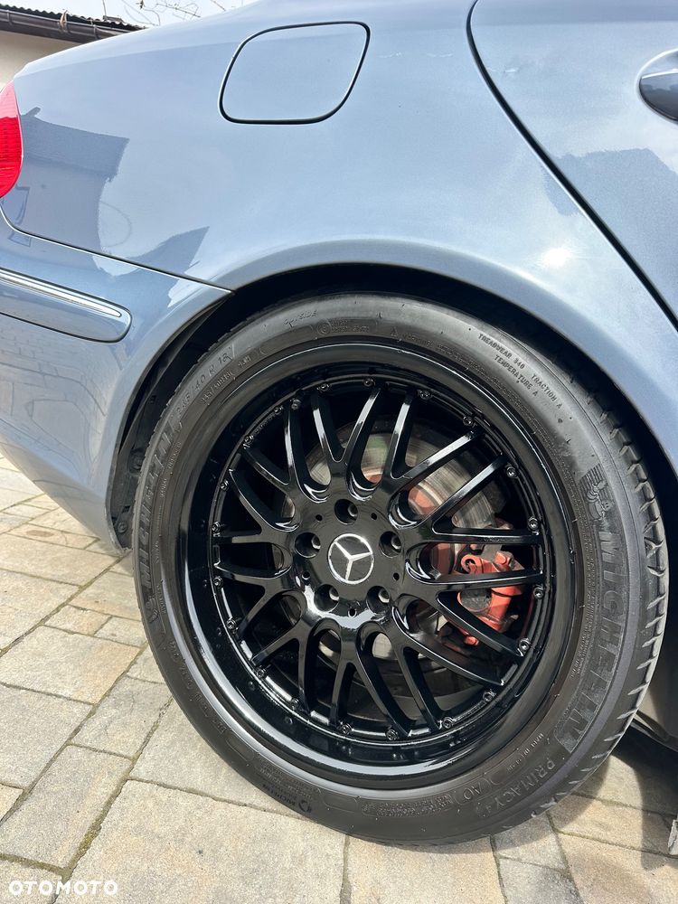 Mercedes-Benz Klasa E 240 Elegance - 19