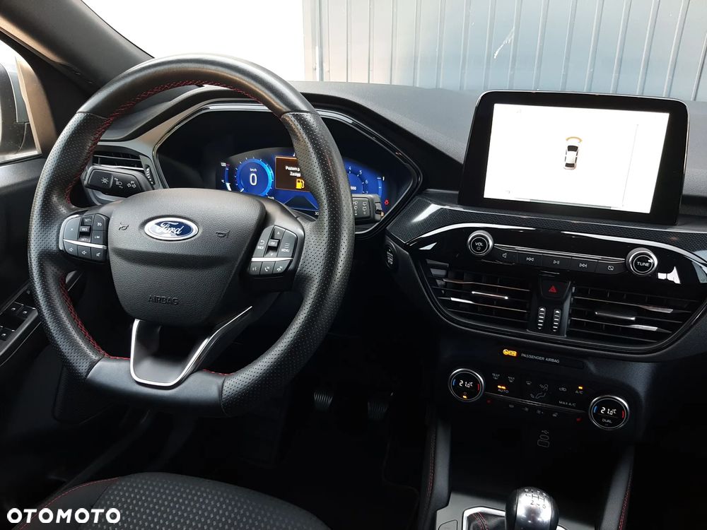Ford Kuga 1.5 EcoBoost FWD ST-Line - 21