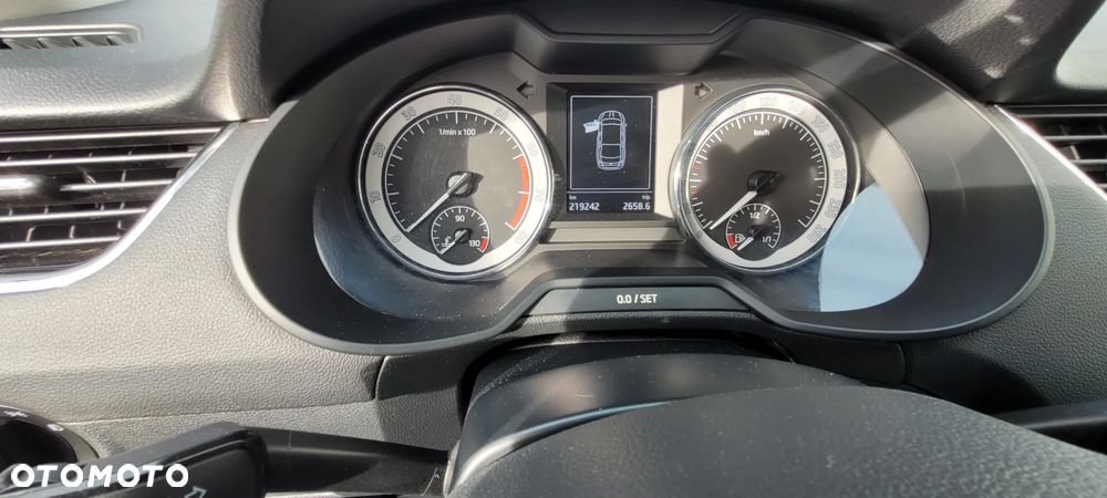 Skoda Octavia 1.8 TSI Ambition - 12