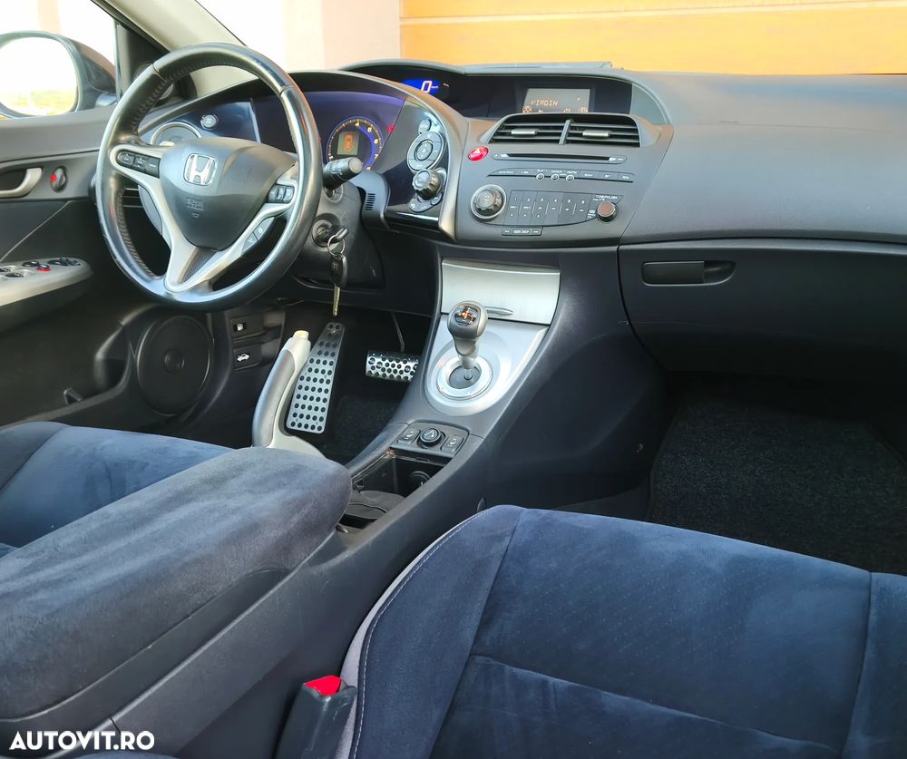 Honda Civic - 12