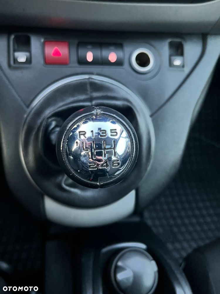 Peugeot Partner BlueHDi 120 Stop&Start Allure - 33