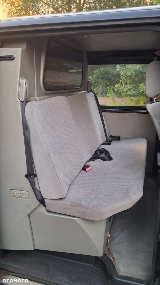 Volkswagen transporter - 12