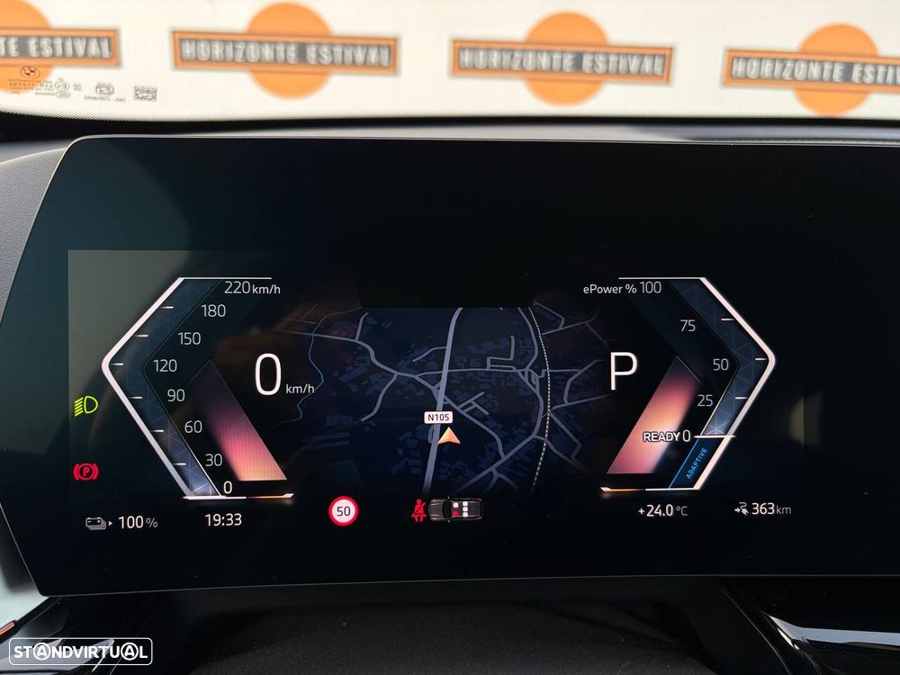 BMW iX1 xDrive30 xLine - 11