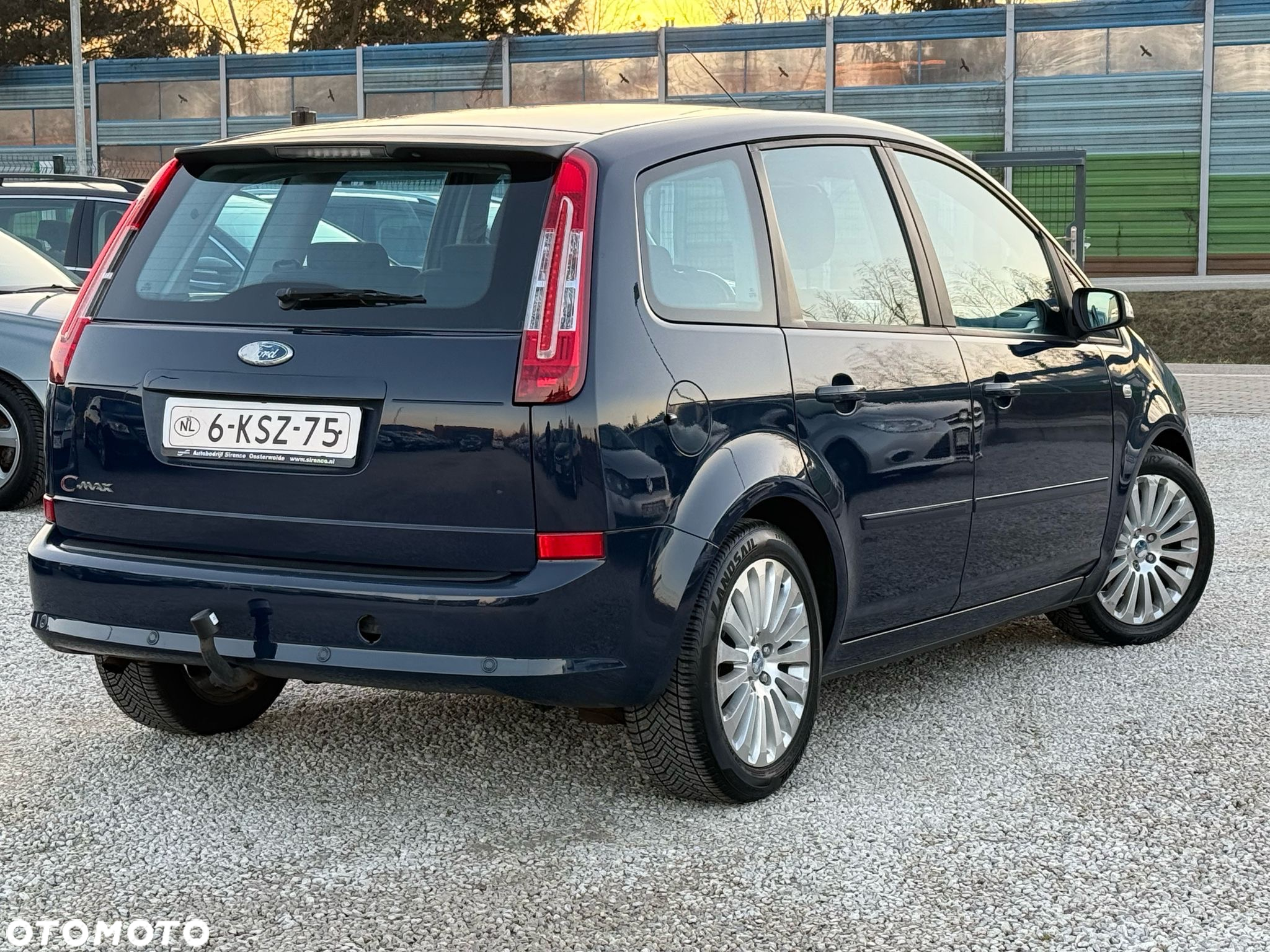 Ford C-MAX 2.0 Ghia - 4