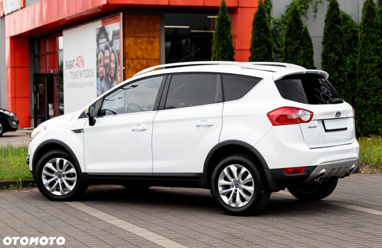 Ford Kuga 2.5 4x4 Titanium - 14