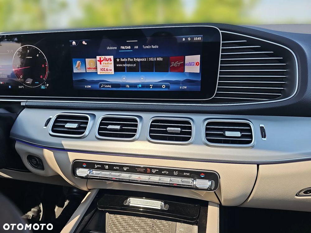 Mercedes-Benz GLE 300 d 4Matic 9G-TRONIC AMG Line Advanced Plus - 23