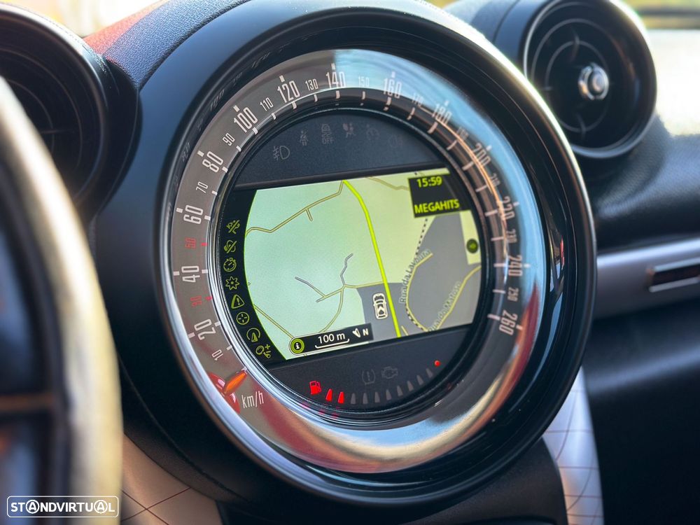 MINI Countryman Cooper D - 18