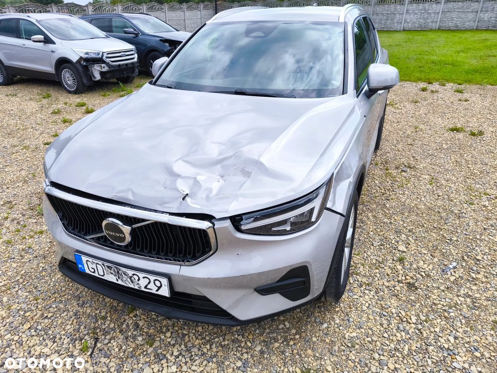 Volvo XC 40 - 3