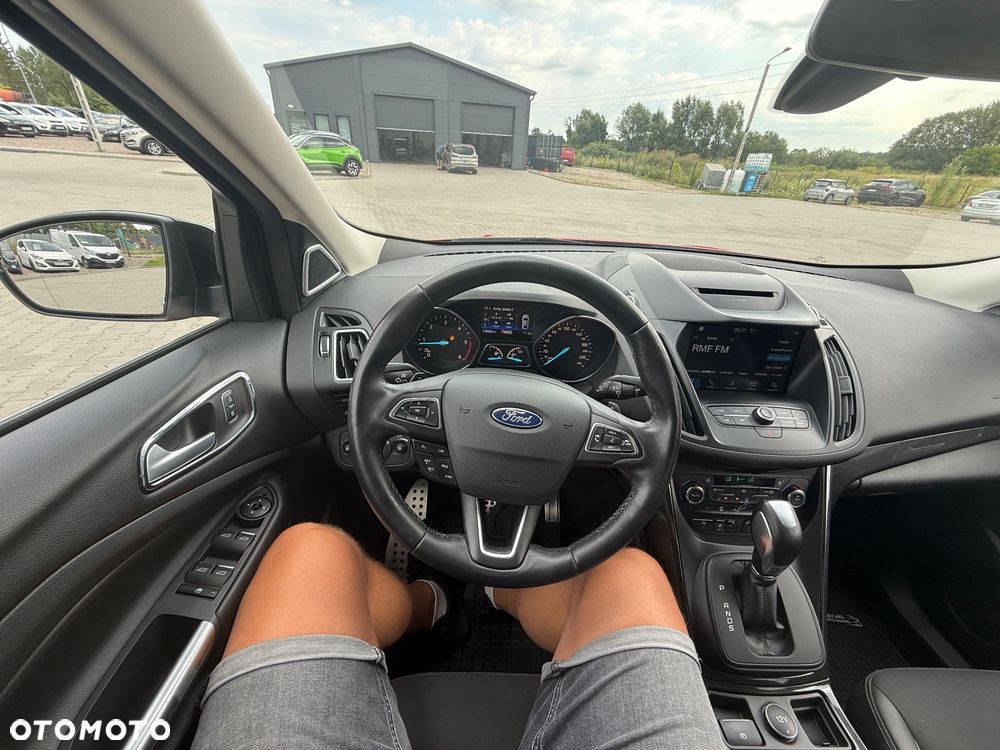 Ford Kuga 2.0 TDCi 4x4 Titanium - 28