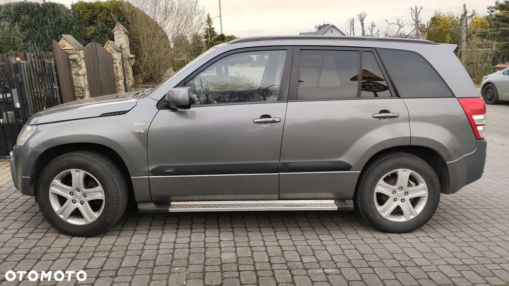 Suzuki Grand Vitara 1.9 DDiS - 1