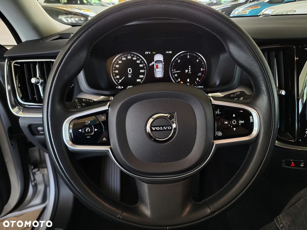 Volvo V60 B4 D Momentum - 15
