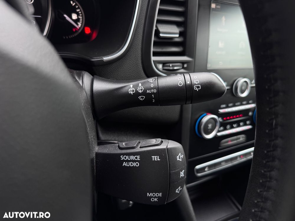 Renault Megane ENERGY dCi 110 EXPERIENCE - 35