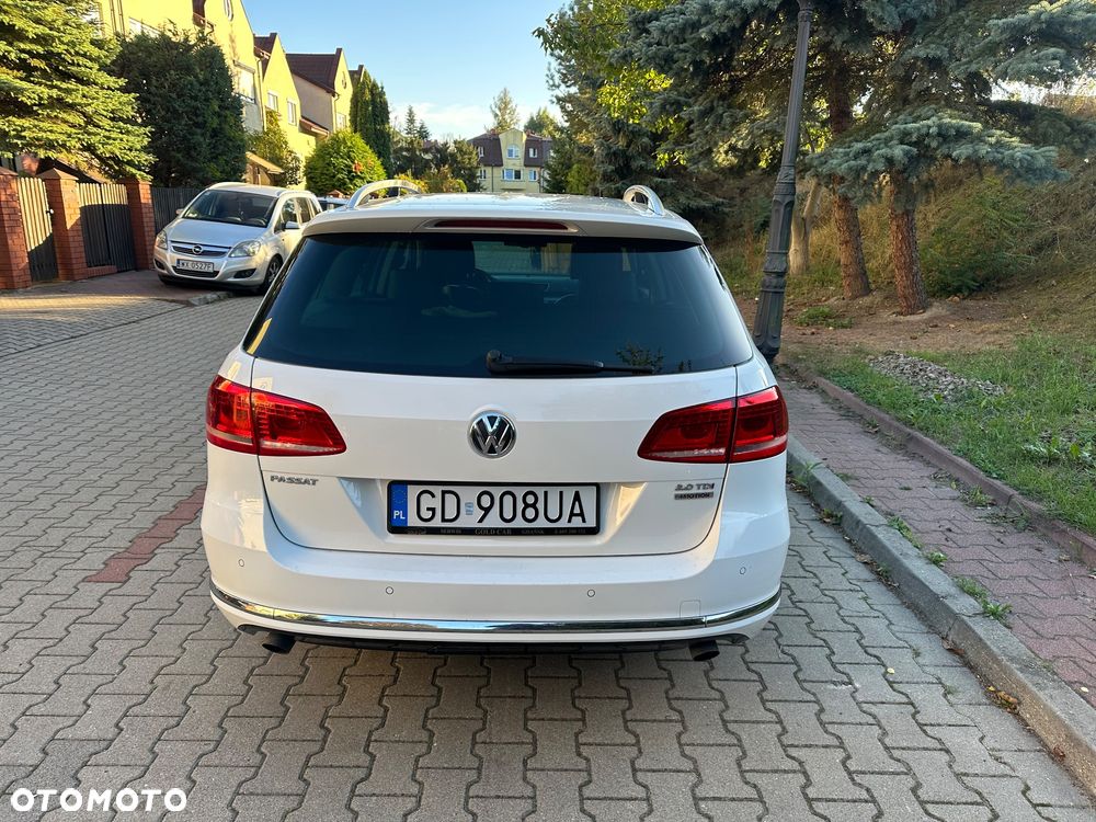 Volkswagen Passat 2.0 TDI 4Mot Highline DSG - 9