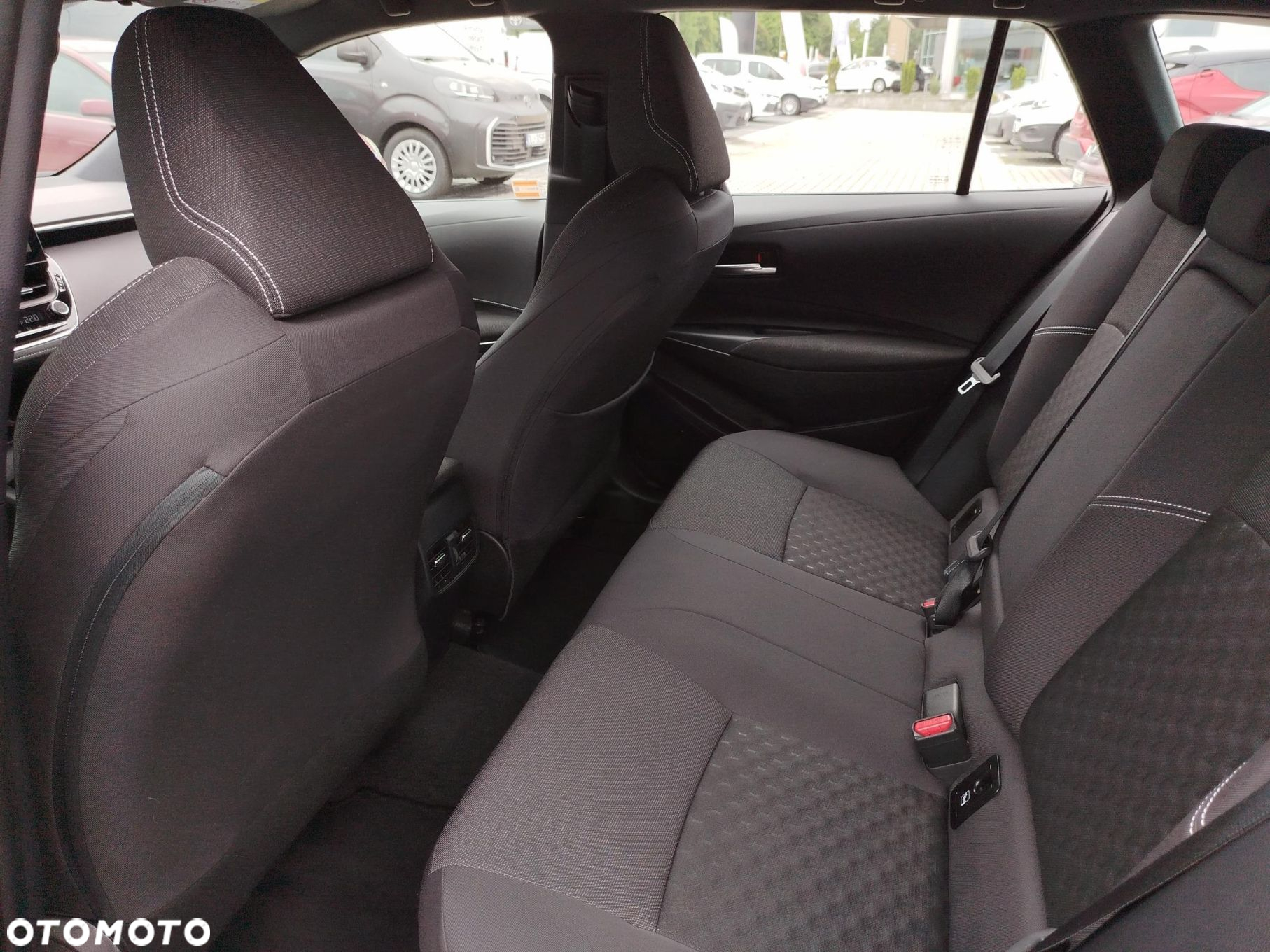 Toyota Corolla - 15