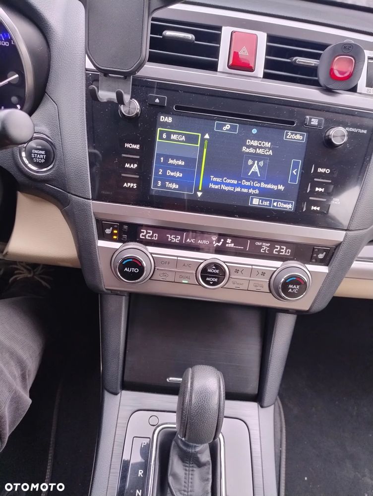 Subaru Outback 2.0D Exclusive Lineartronic - 12
