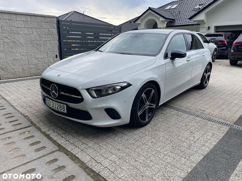 Mercedes-Benz Klasa A 200 d Progressive 8G-DCT - 2