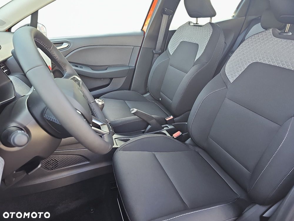 Renault Clio 1.0 TCe Evolution - 11