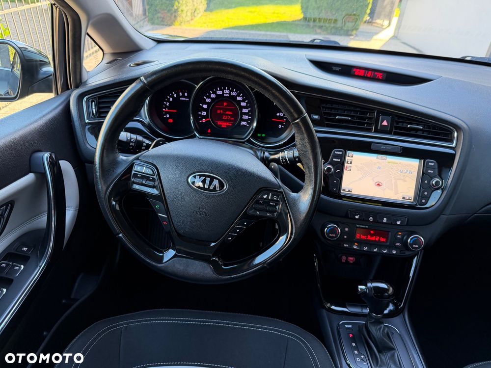Kia Ceed 1.6 CRDi L Business Line DCT - 10