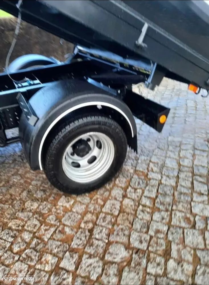 Mitsubishi FUSO/CANTER - 8