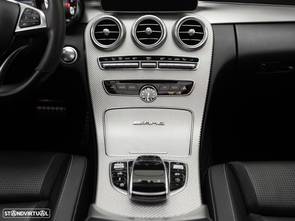 Mercedes-Benz C 63 AMG S - 40