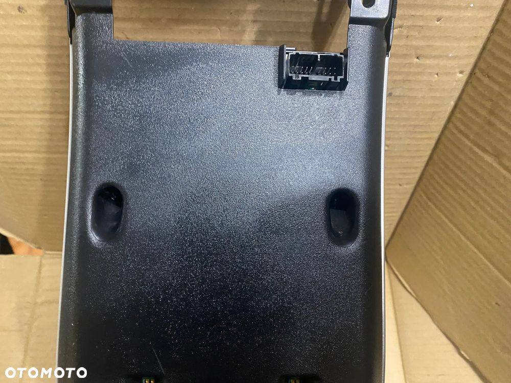 PANEL ŚRODKOWY MODUŁ NAWIEWU RADIA VOLVO V50 S40 8650702 - 20