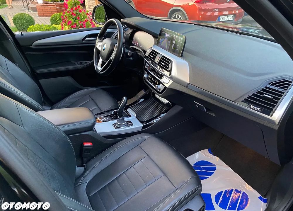 BMW X3 sDrive18d Luxury Line - 8