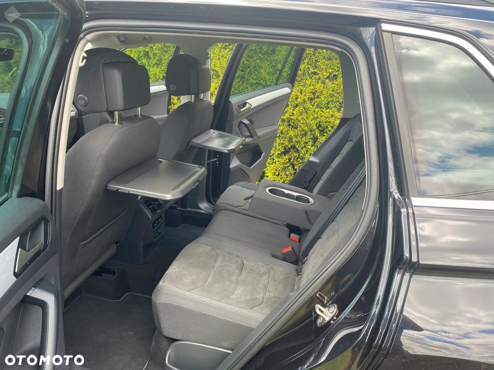Volkswagen Tiguan 2.0 TDI SCR Elegance - 25