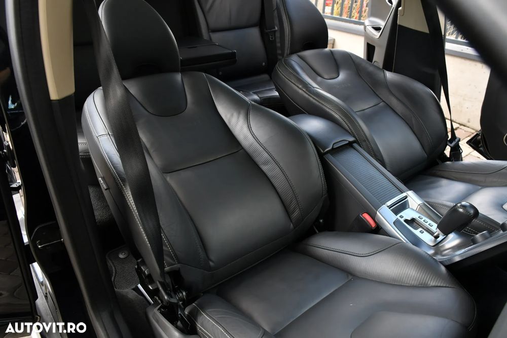 Volvo XC 60 2.4D AWD Aut. Summum - 29