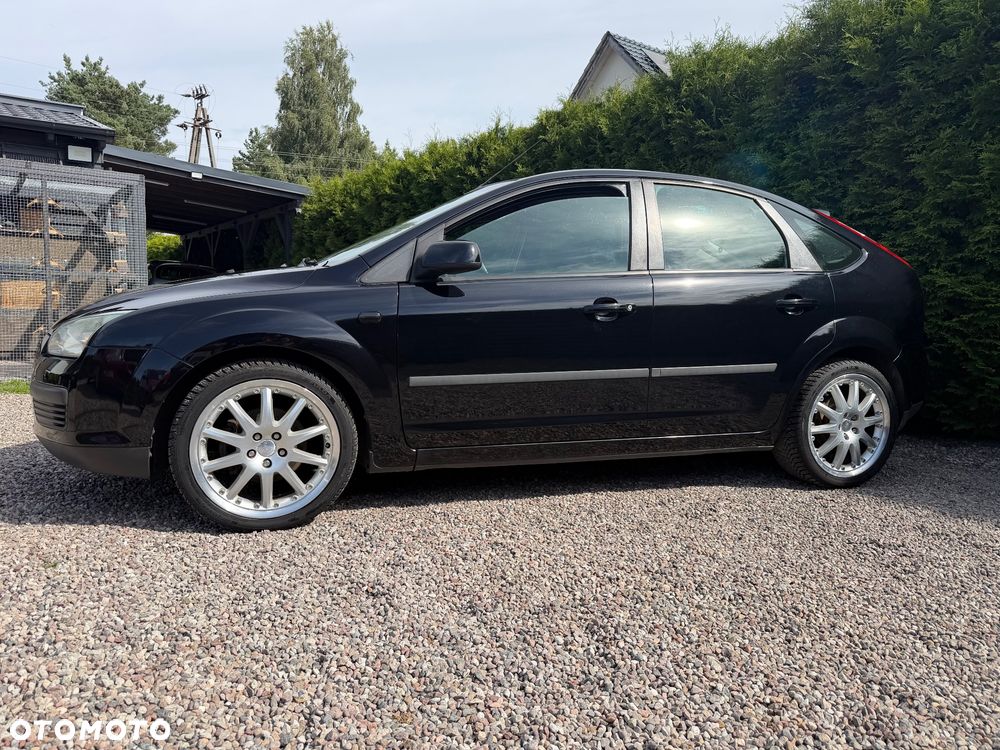 Ford Focus - 11