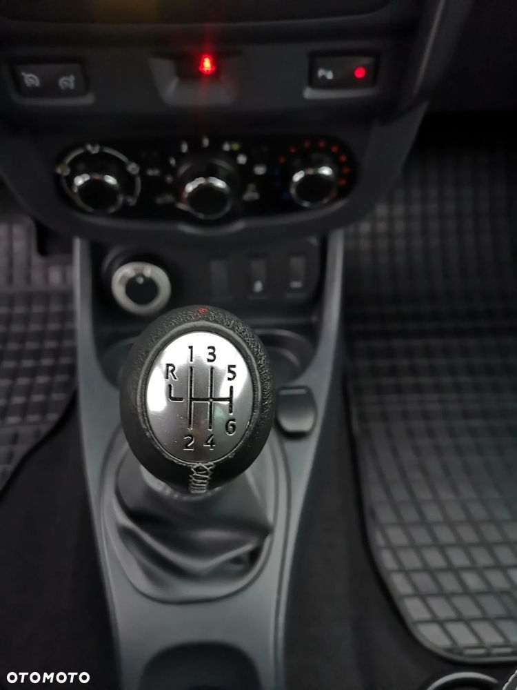 Dacia Duster dCi 110 FAP 4x4 Laureate - 24