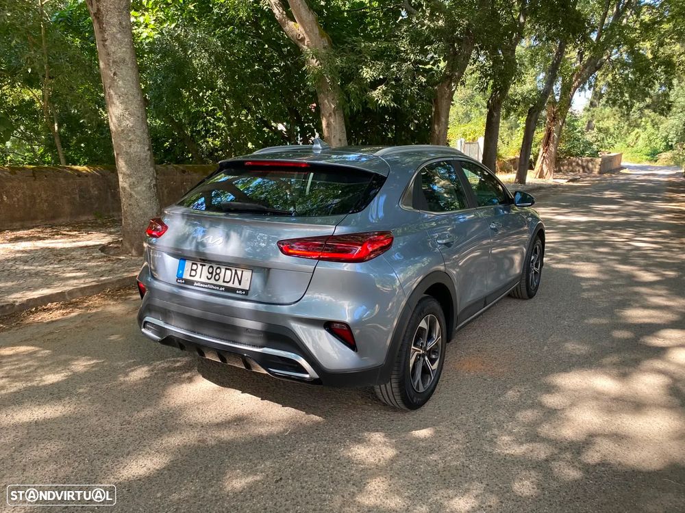 Kia XCeed 1.0 T-GDI Dynamic — fotografia 29
