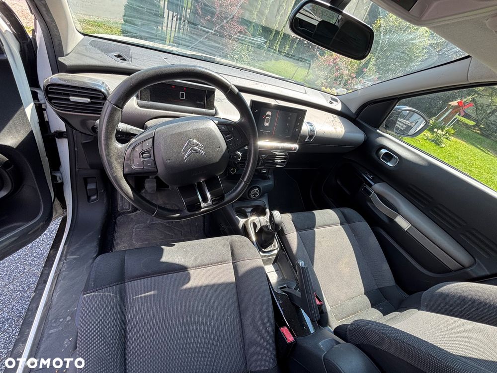 Citroën C4 Cactus - 15