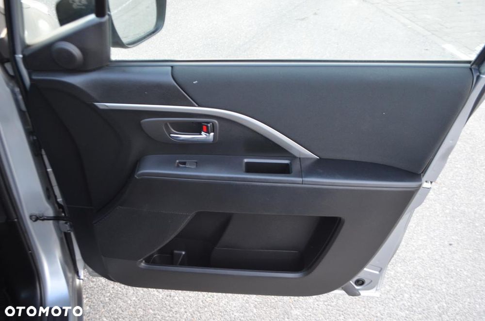 Mazda 5 1.8 Exclusive - 32