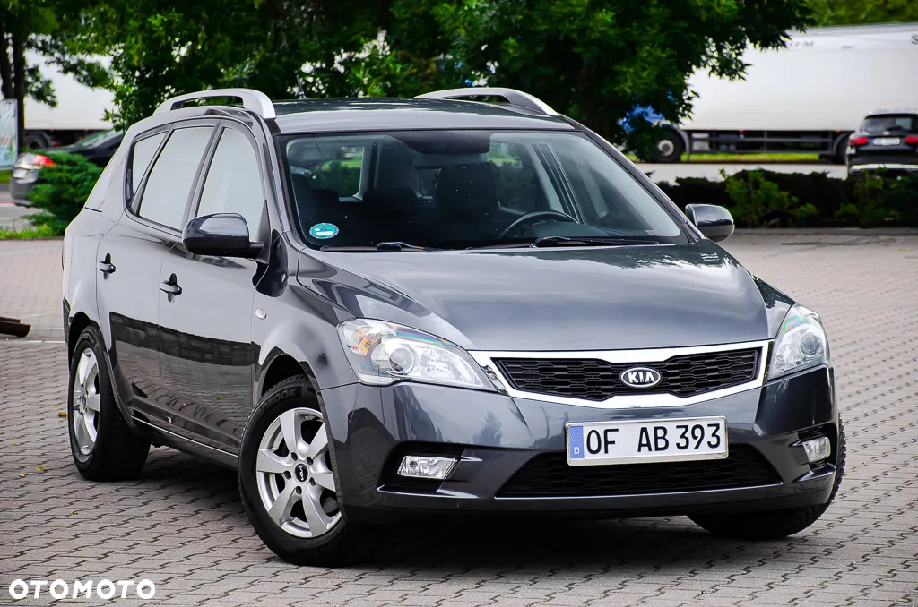 Kia Ceed 1.4 CVVT Attract - 16