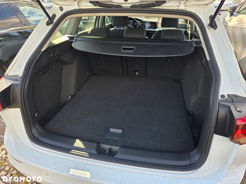 Volkswagen Golf - 19