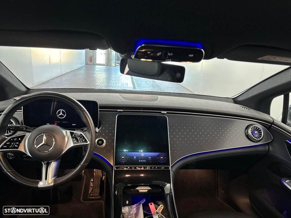Mercedes-Benz EQE 300 Electric Art - 6