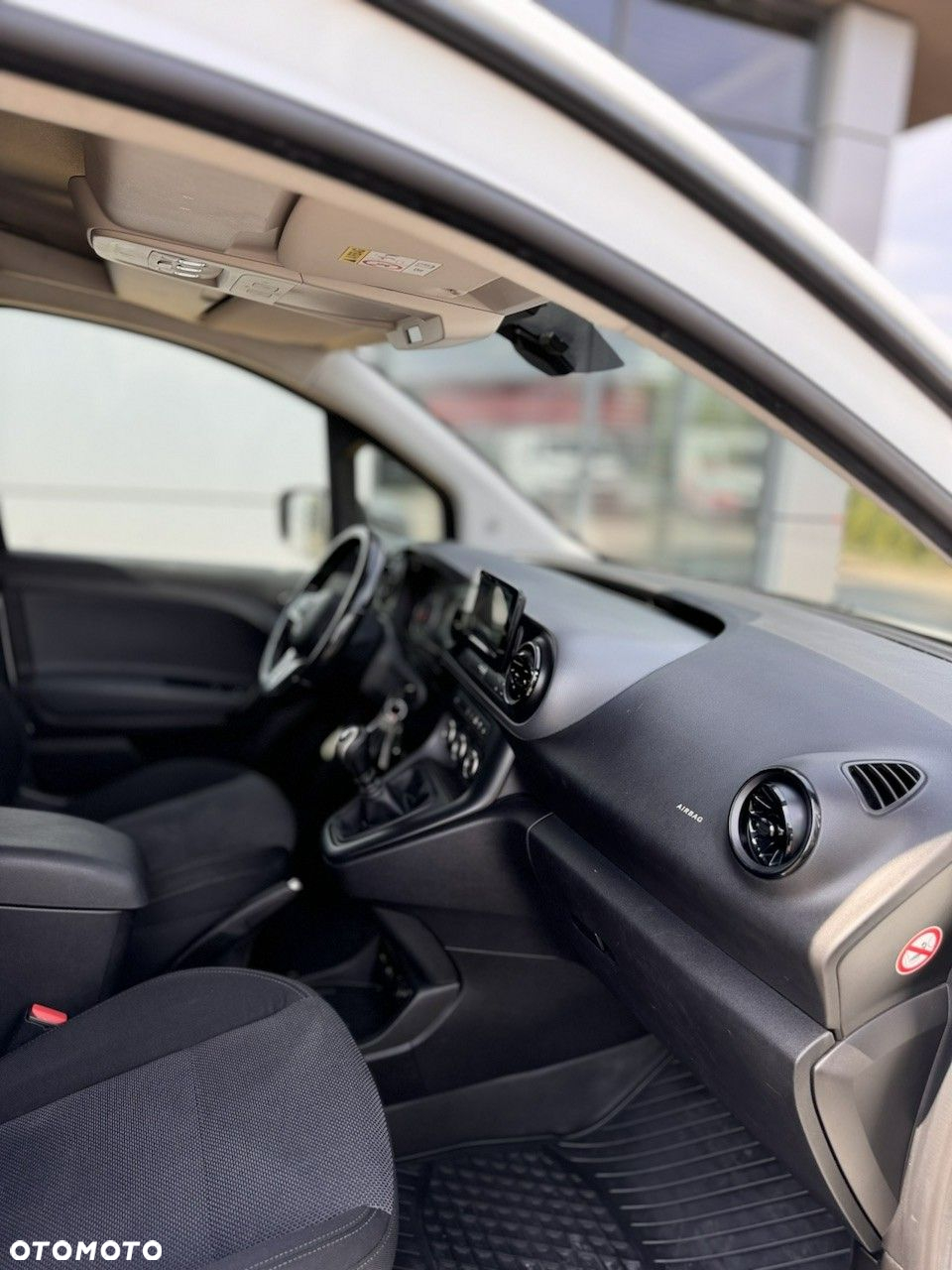 Mercedes-Benz Citan - 12