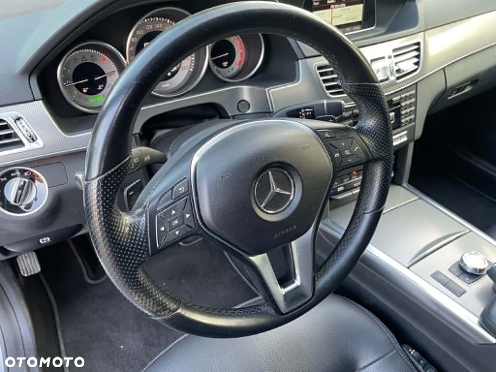 Mercedes-Benz Klasa E - 11