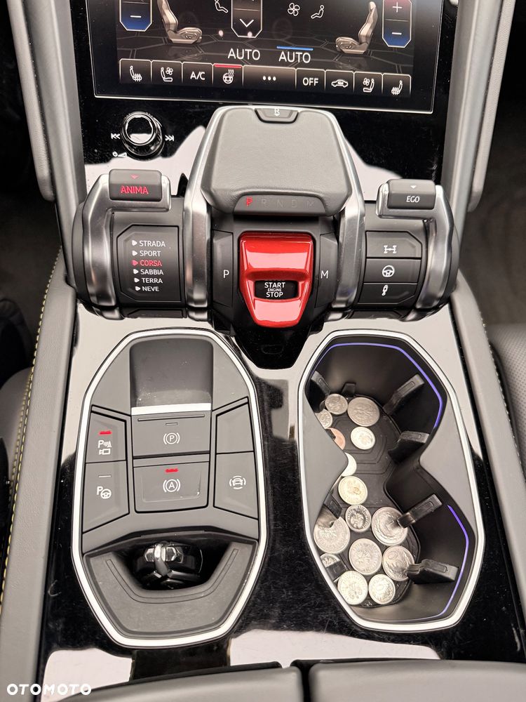 Lamborghini Urus - 23