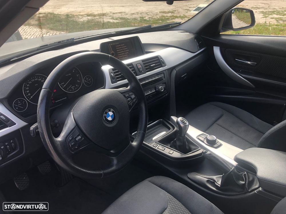 BMW 320 d - 5