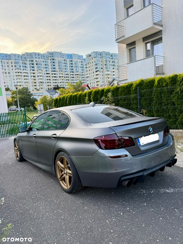 BMW Seria 5 528i xDrive - 3