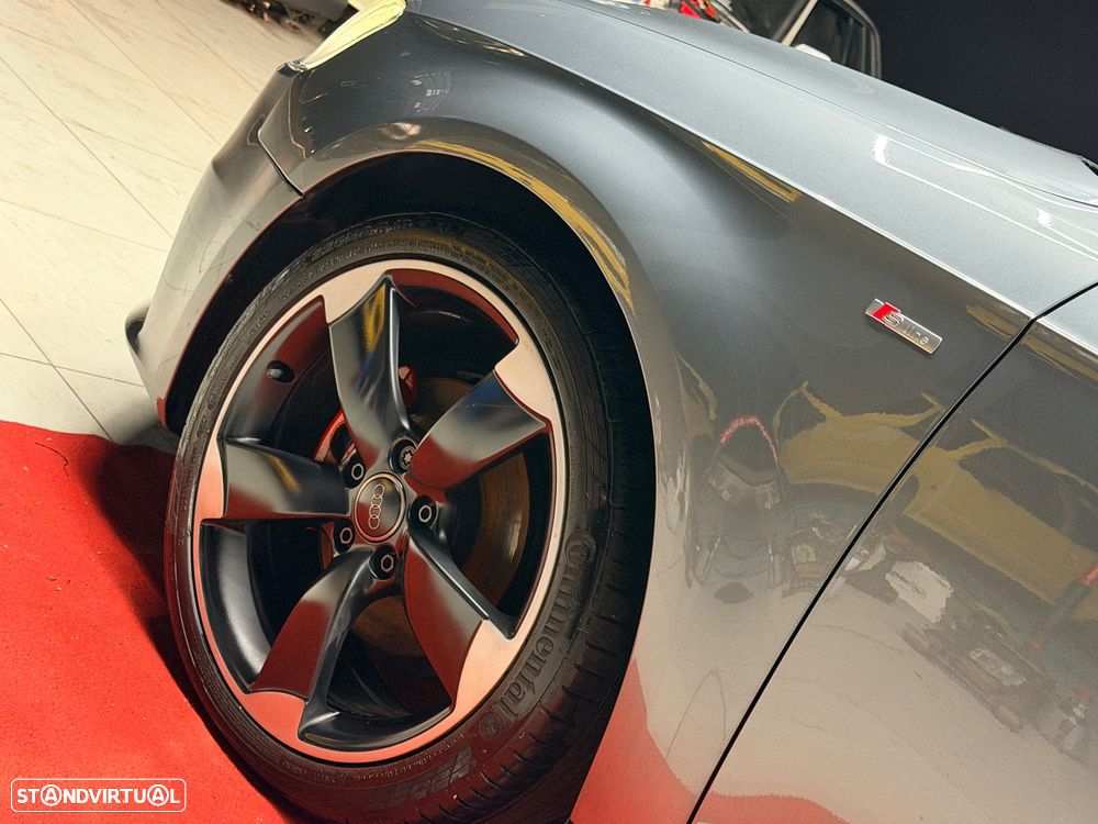 Audi A3 Sportback 2.0 TDI S line Sport Pack - 16